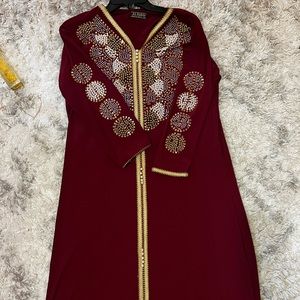 Long quftan (burgundy )